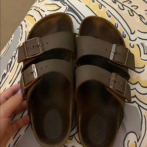 2 strap birkenstock’s size 37